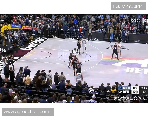 超越火箭重返西部第三！约基奇26+15+11+9失误，掘金险胜灰熊